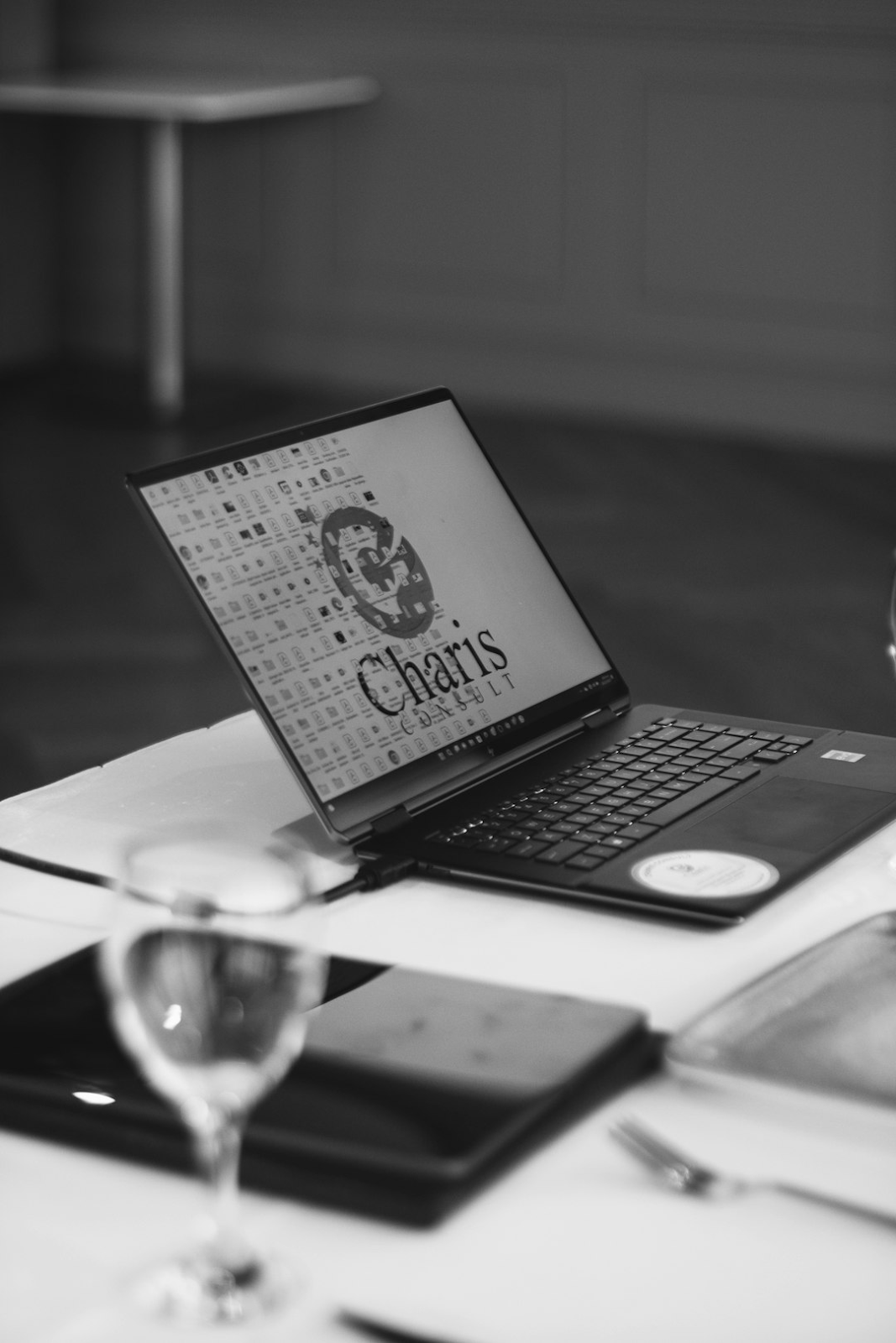 Pudu Robot in Luxury Setting